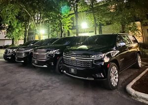 Used SUVs parked at a Dominican Republic vehicle dealership