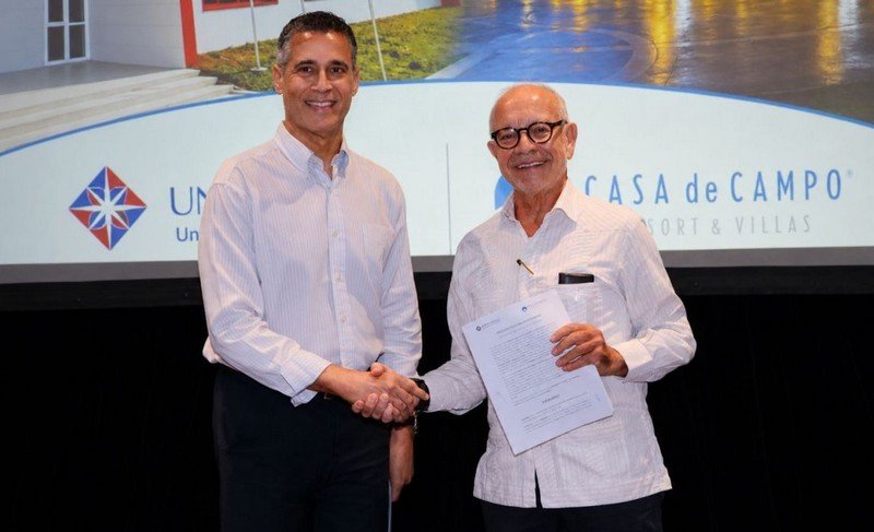 UNIROMANA students participating in internships at Casa de Campo Resort