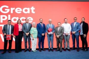 Dominican Senate receives Great Place to Work certification during official ceremony