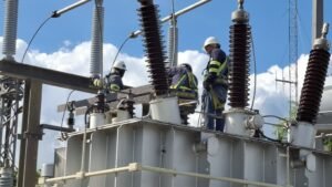 Electric power infrastructure supporting record electricity demand in the Dominican Republic