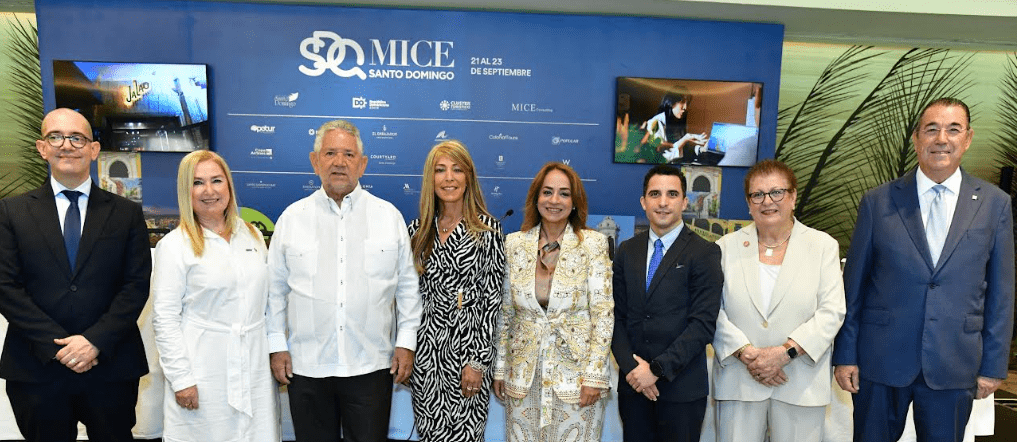 Business tourism event promoting Santo Domingo as a Caribbean MICE destination