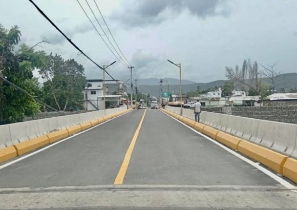 Antonio Guzmán Bridge over the Camú River in La Vega