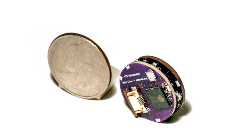 Coin-sized $100 device connected to an aircraft avionics maintenance connector