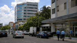 Busy business district in Santo Domingo