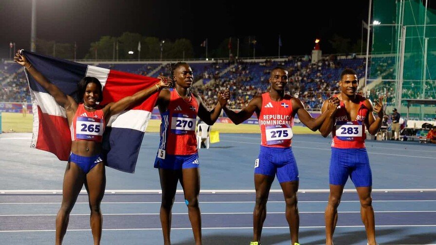 Dominican mixed 4x100 relay team after disqualification decision
