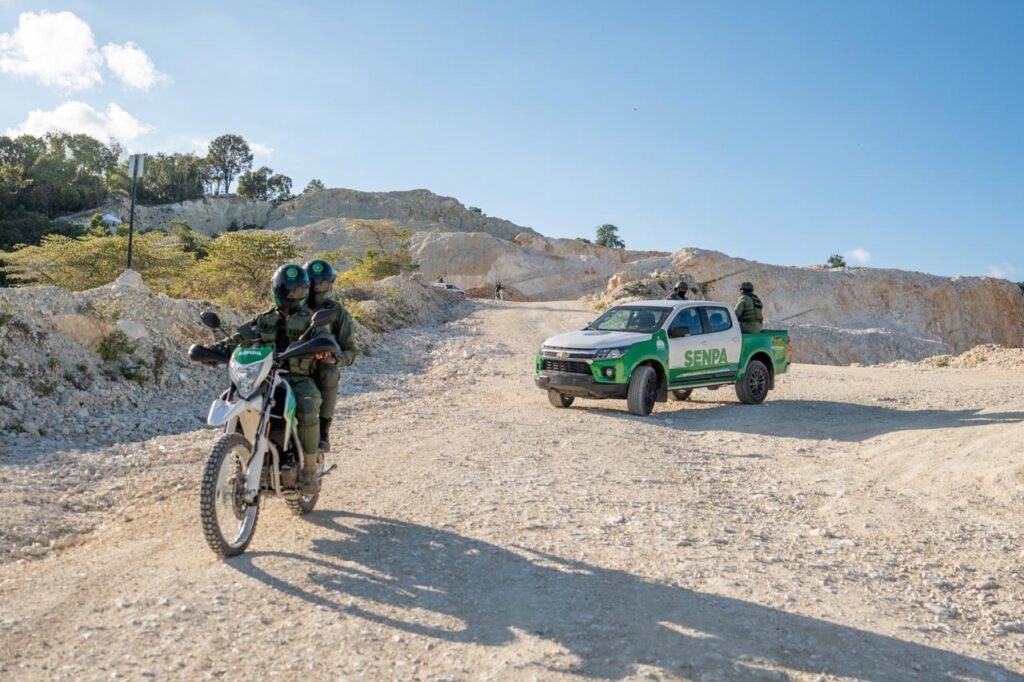 SENPA officers conducting environmental surveillance in the Dominican Republic