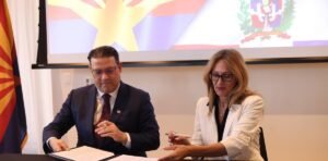 Dominican and Arizona officials discuss semiconductor industry cooperation