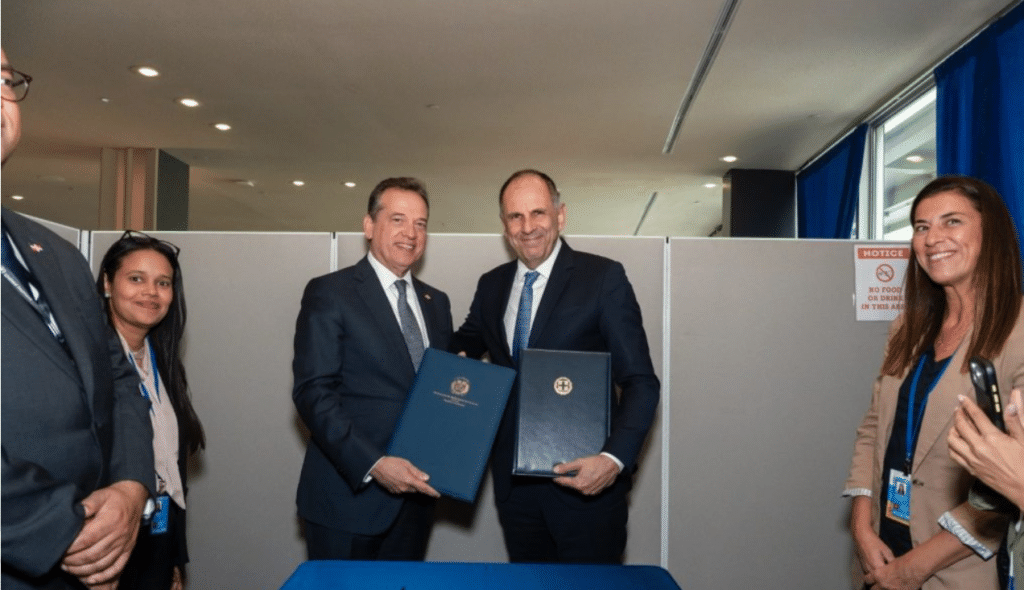 Dominican and Greek foreign ministers sign economic cooperation memorandum
