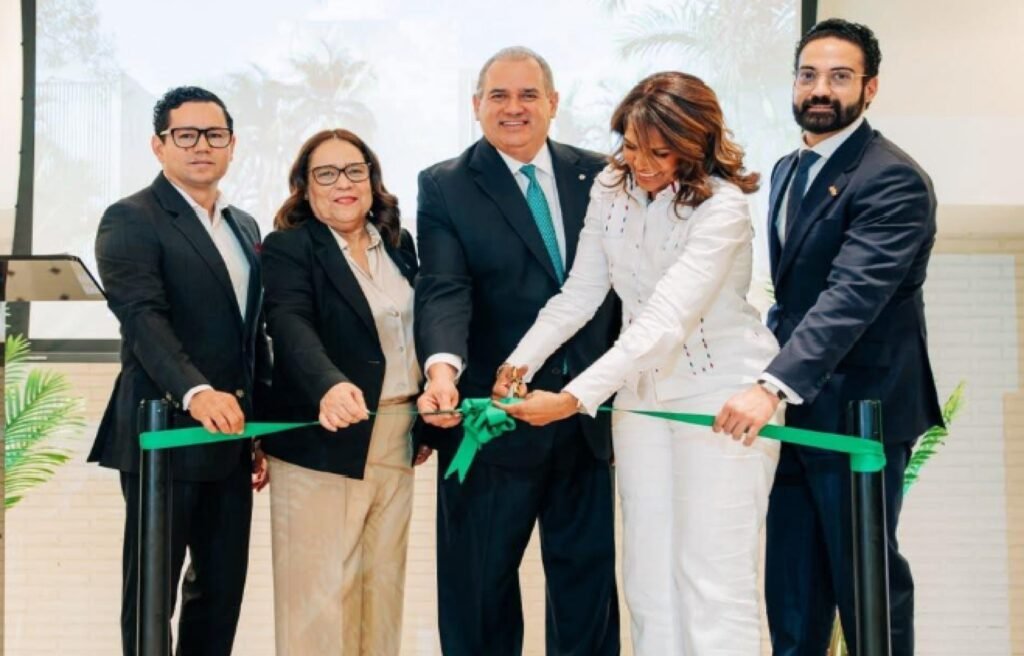 Banco BHD and Arenal Inmobiliaria inaugurate the third Dominican Real Estate Fair in Madrid in October 2026