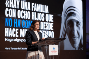 Dominican Vice President Raquel Peña speaks at a social development event focused on poverty reduction and support for vulnerable families