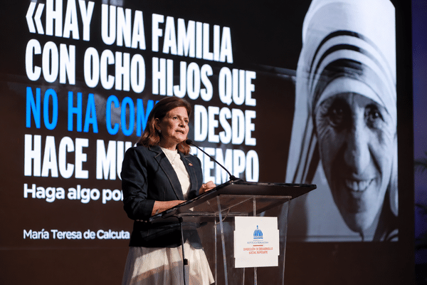 Dominican Vice President Raquel Peña speaks at a social development event focused on poverty reduction and support for vulnerable families